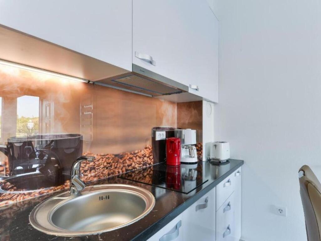 Apartmani Velic Vir Ngoại thất bức ảnh