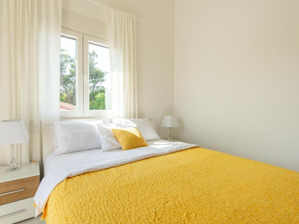 Apartmani Velic Vir Ngoại thất bức ảnh