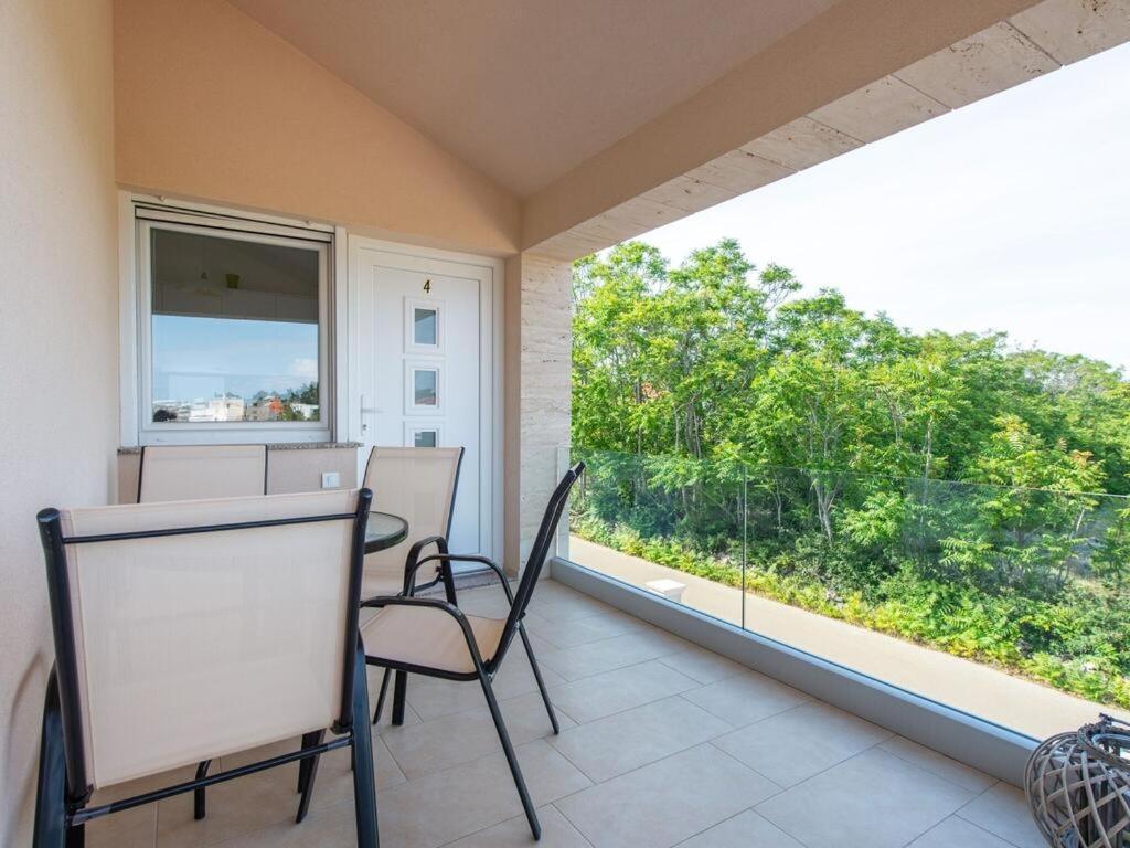 Apartmani Velic Vir Ngoại thất bức ảnh